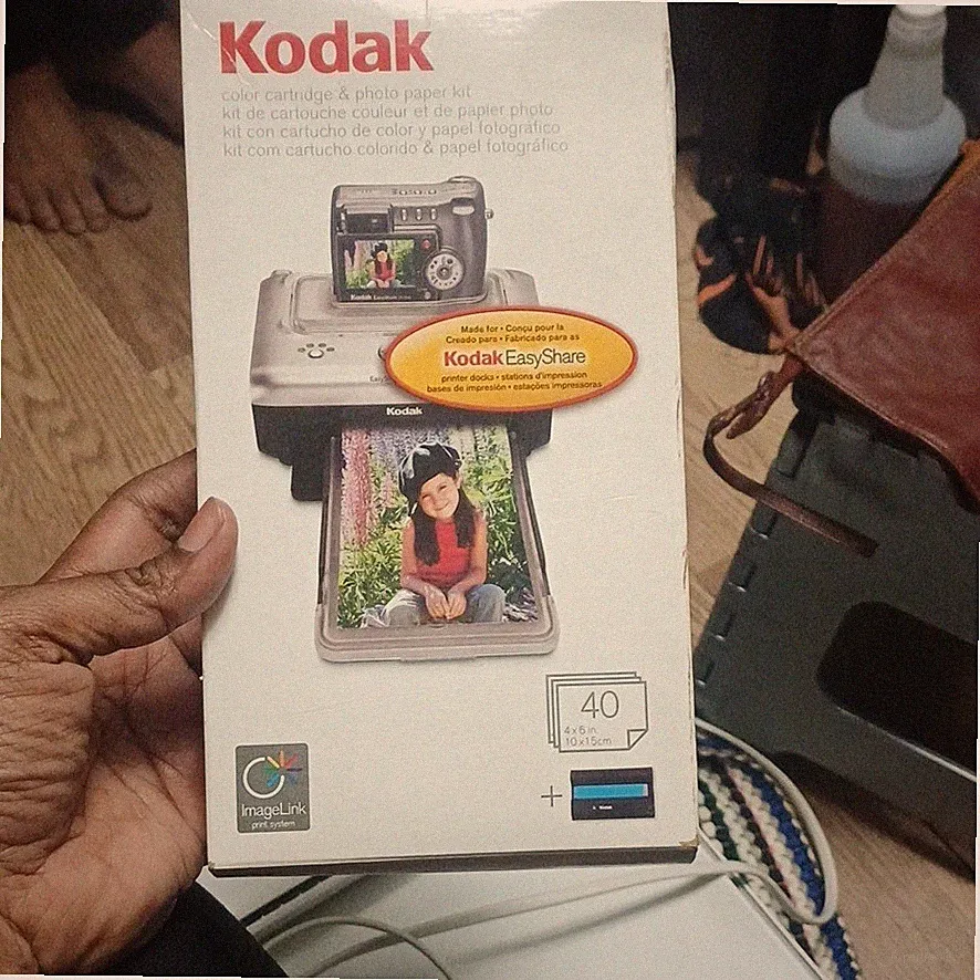 Kodak Color Cartridge & Photo Paper Kit for EasyShare, 40 Sheets, Laminated